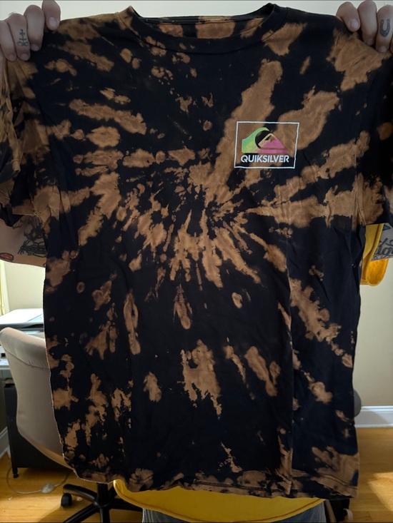 Quiksilver Other - Quiksilver Black and Brown Tie-Dye Logo Short Sleeve Tee